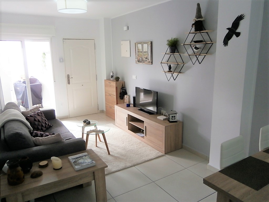 Moderno Apartamento en La Marina del Pinat – Elche