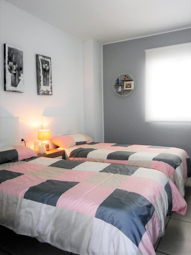 25 Moderno Apartamento en La Marina del Pinat – Elche