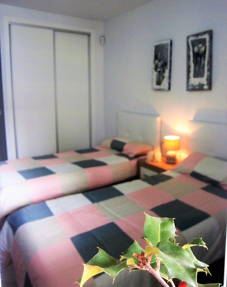26 Moderno Apartamento en La Marina del Pinat – Elche