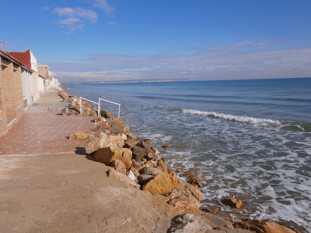 Moderno Apartamento en La Marina del Pinat – Elche