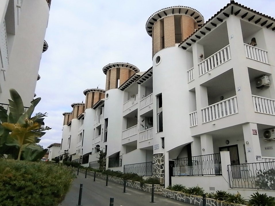 Moderno Apartamento en La Marina del Pinat – Elche