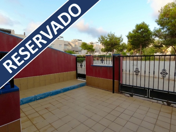Adosado dúplex en Sector 25 – Torrevieja